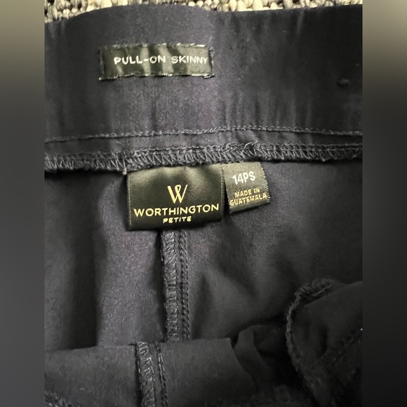 Worthington skinny pull on pants - Picture 4 of 4
